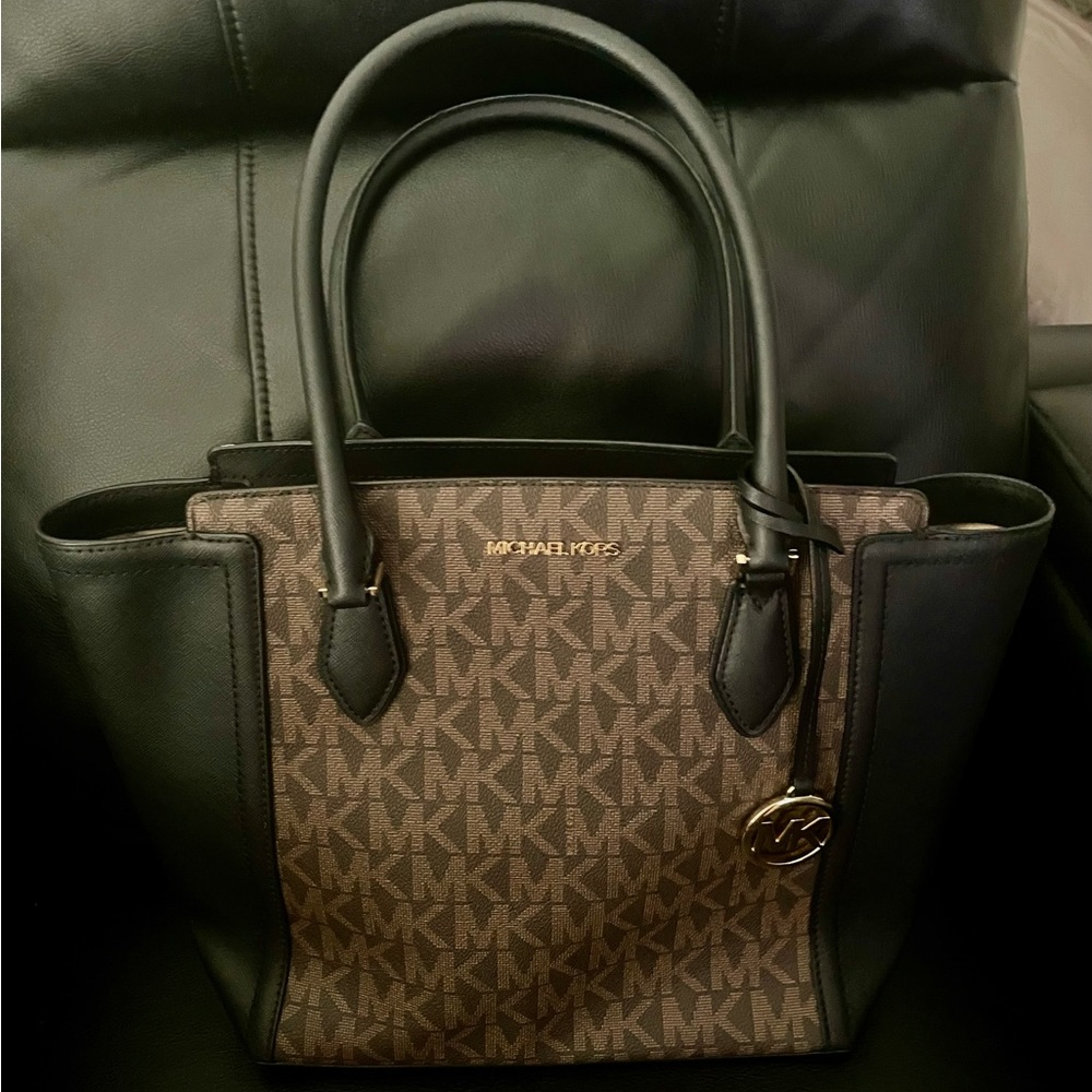 Michael Kors black & multi color print bag.